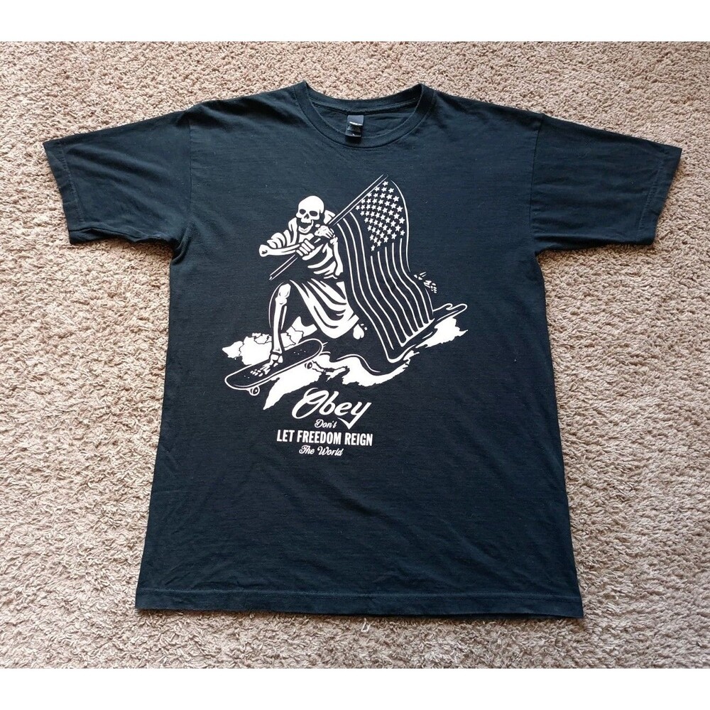 Obey T-Shirt Men's Size Large Grim Reaper Graphic Print Black Short Sleeve